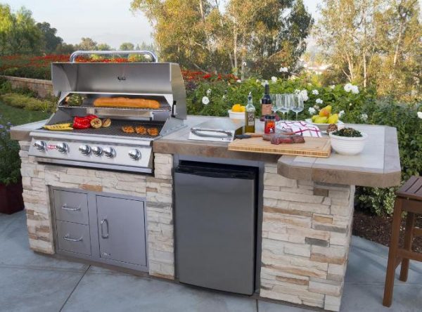 Kitchen remodeling contractors